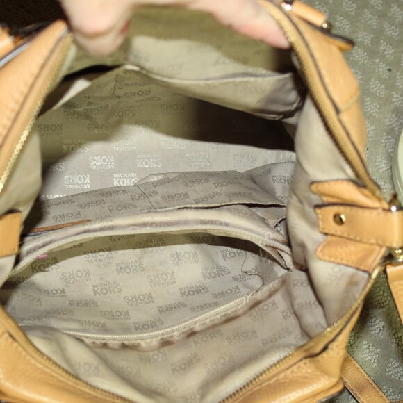 Michael Kors Yellow Tan Pebbled Leather Large Shoulder Handbag EUC! - Picture 15 of 15